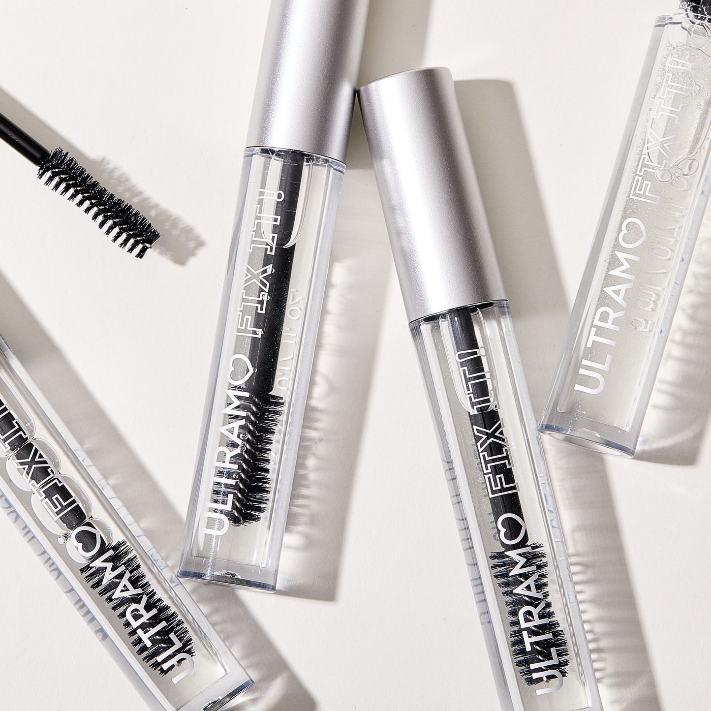 ULTRAMO Gel Fijador para Cejas WE077/FB008