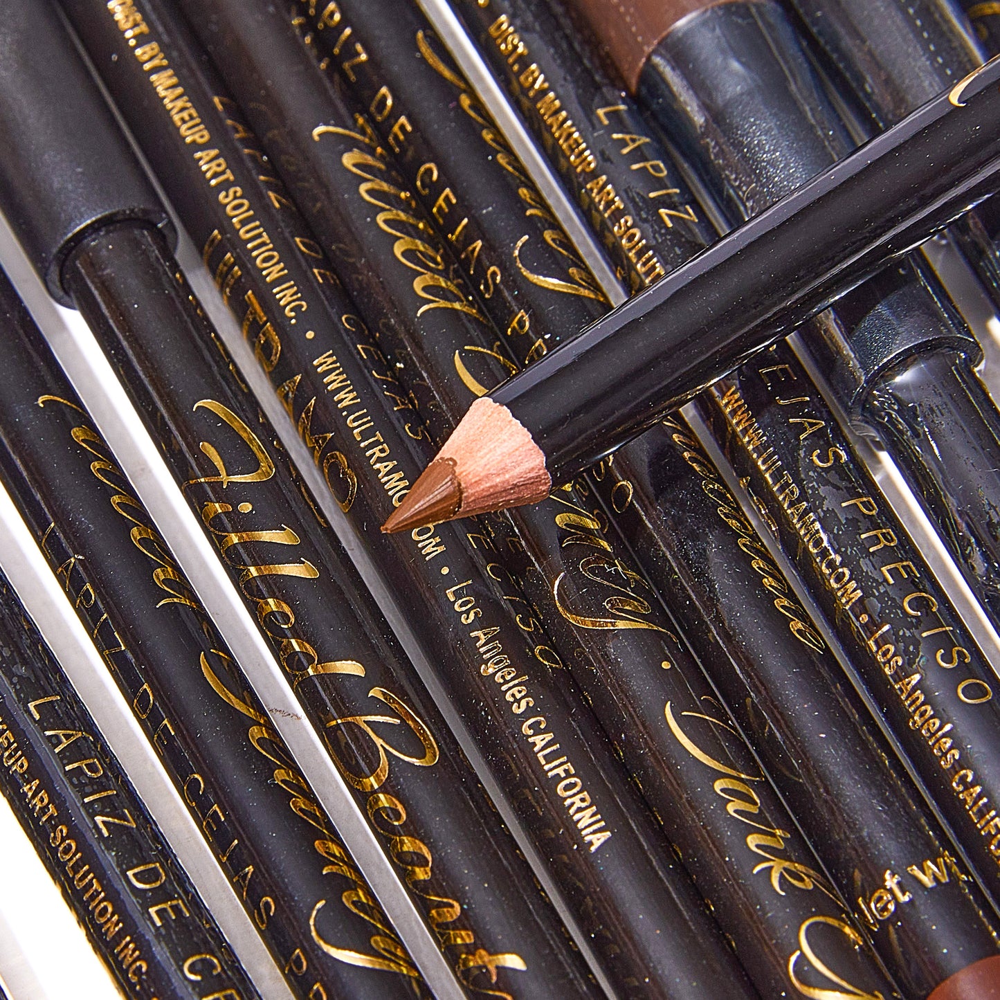 ULTRAMO Lápiz de Cejas Preciso WG056