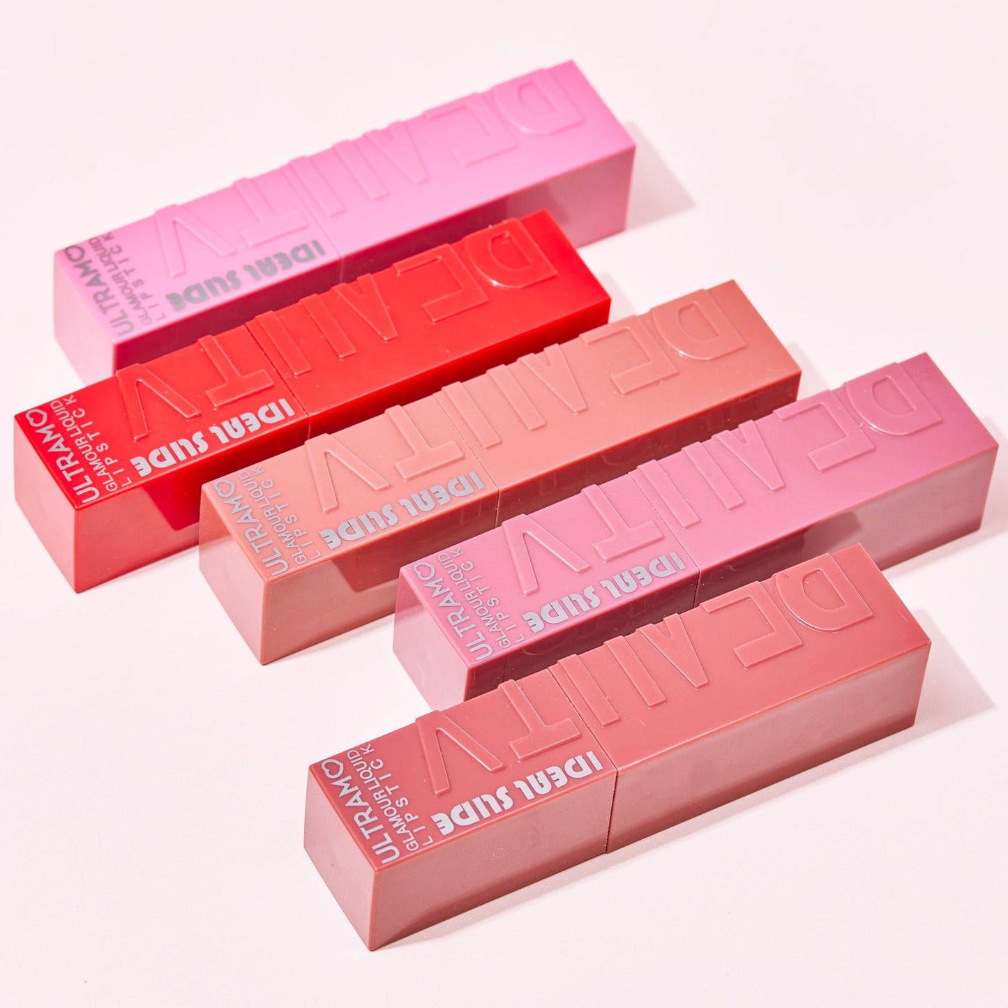 ULTRAMO Labial Líquido Glamuroso WQ007