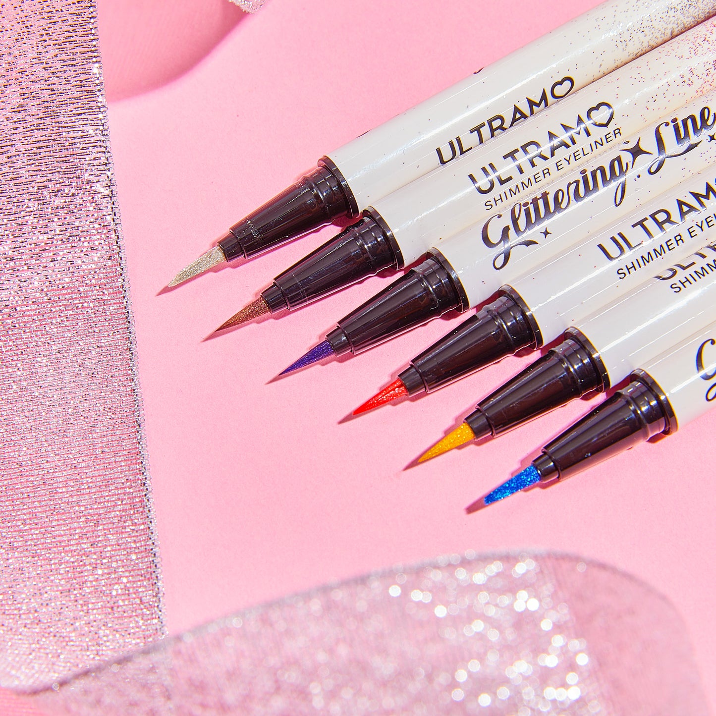 ULTRAMO Delineador de Ojos Brillante WQ034