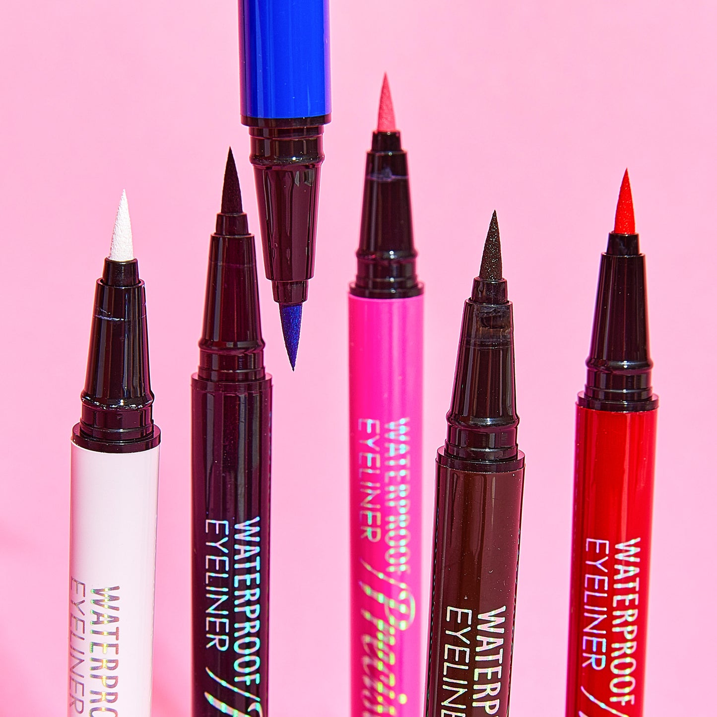 ULTRAMO Delineador de Ojos Impermeable WQ037